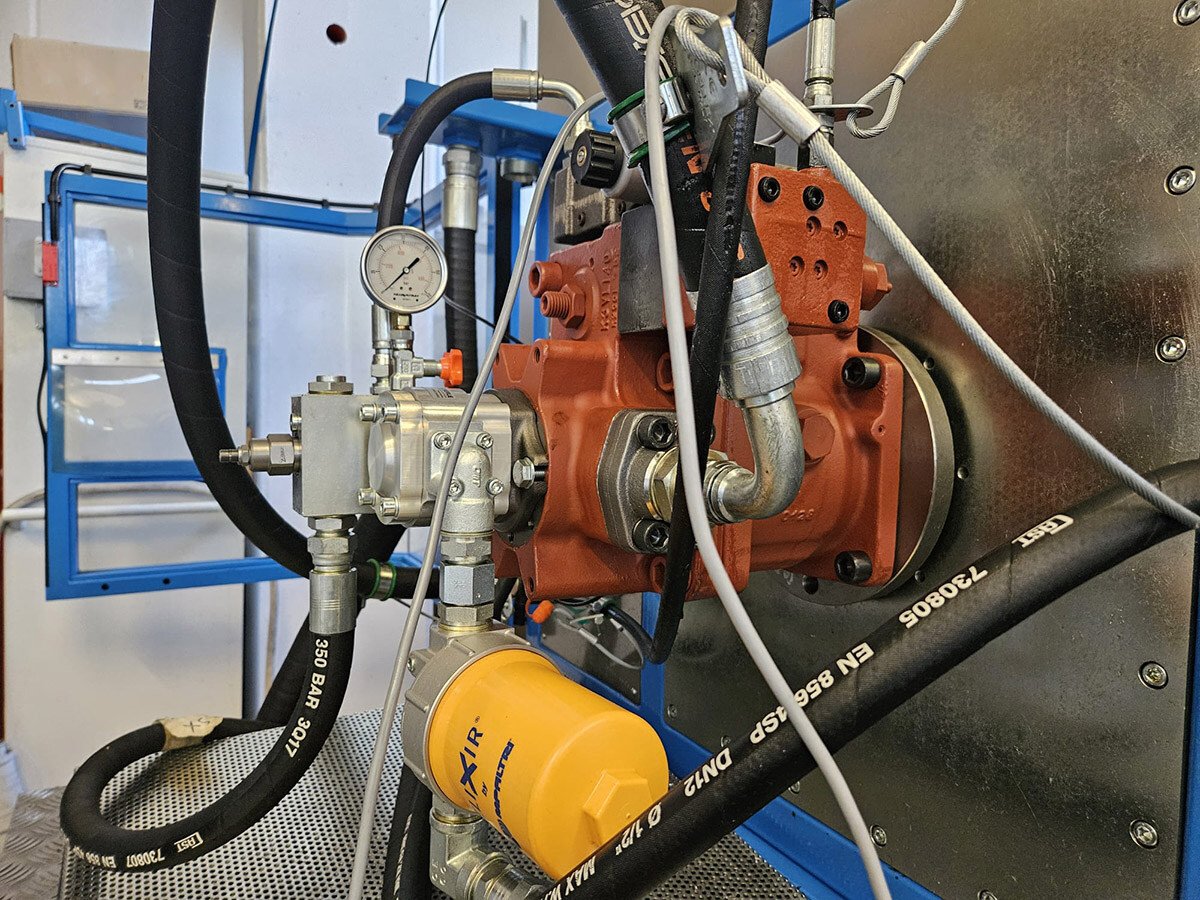 Customized Hydraulic Pumps for Jet Grouting: Our Solutions